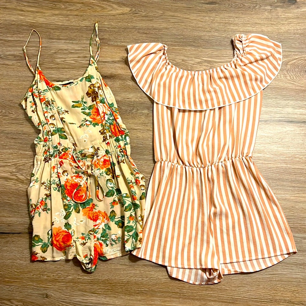 2 Rompers!! 🌺 Bundle